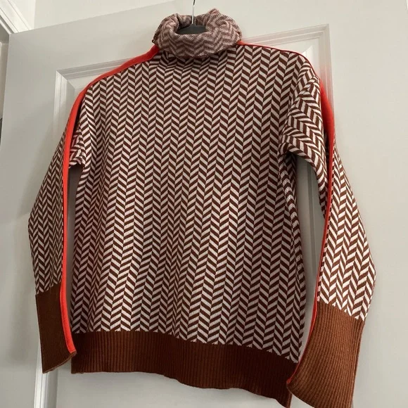 Women’s Pullover Sweater Size S Brown White Orange HighNeck Classic Herringbone - Picture 2 of 11